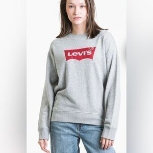 Boyfriend Fit Levi’s Sweatshirt